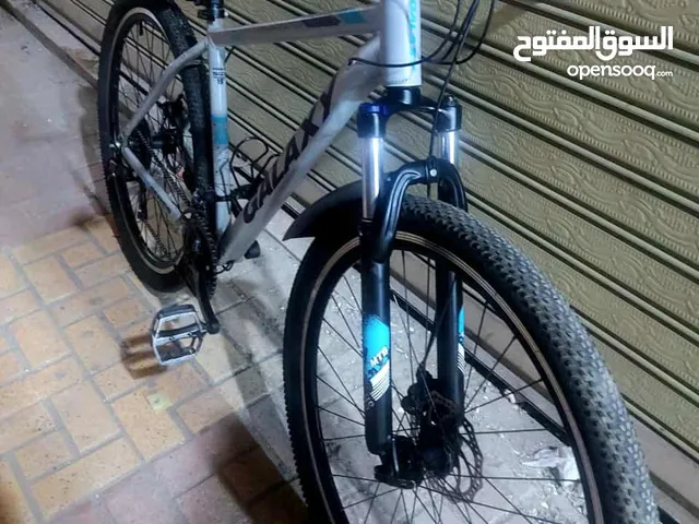 دراجة جلاكسي مقاس 29 بحالة ممتازة جدا