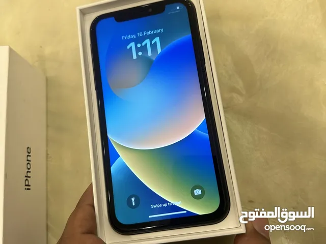 Apple iPhone XR 64 GB in Manama