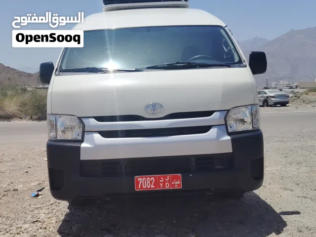 2023 تويوتا هايس Standard