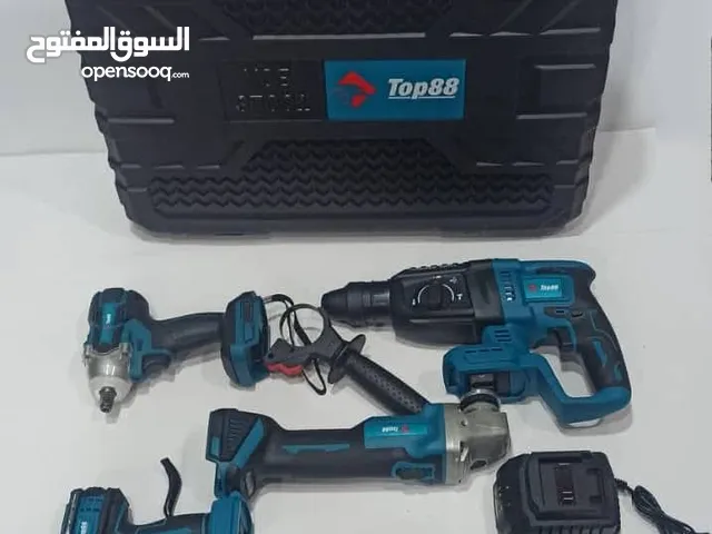 4 دريلات جديد 4 قطع .شحن ليثيوم بطاريتين يتكون من دريل خزق ودريل فتح وقفال ودريل إطارات سيارات وجلخ