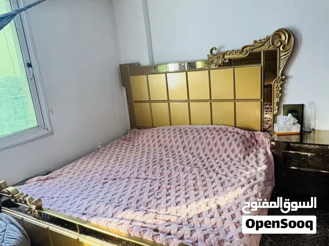 غرفة نوم شبه جديد