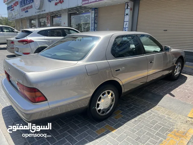 Used Lexus LS in Manama