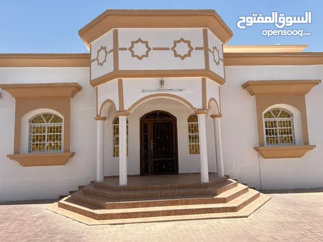 227 m2 4 Bedrooms Townhouse for Sale in Buraimi Al Buraimi
