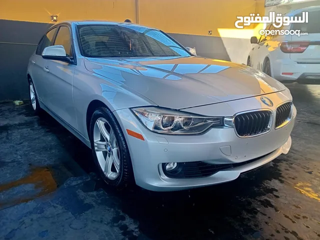 Sedan Hyundai in Misrata