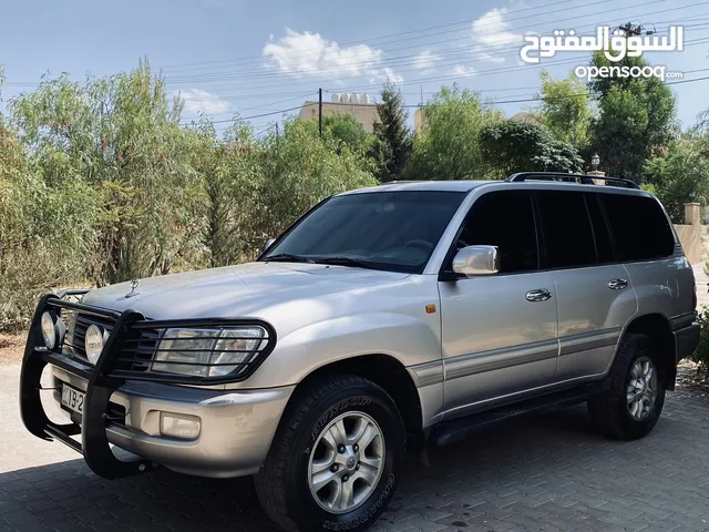 تويتا لاند كروزر v8 موديل 2003