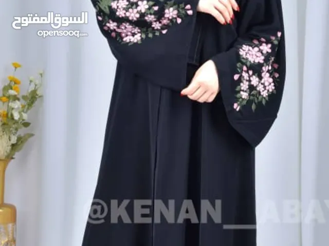 عبايات نسائية عبايات ملوونه احجزي عبايتك قبل وصول العيد التوووصيل داخل صنعاء فقط وشكررررا