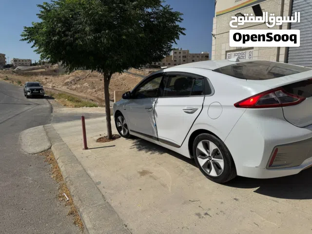 2018, هيونداي, ايونيك, Standard