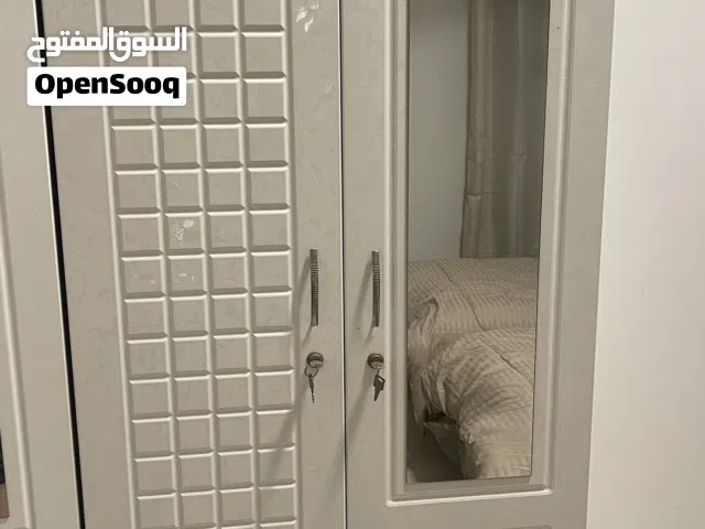 دولاب  عدد 2