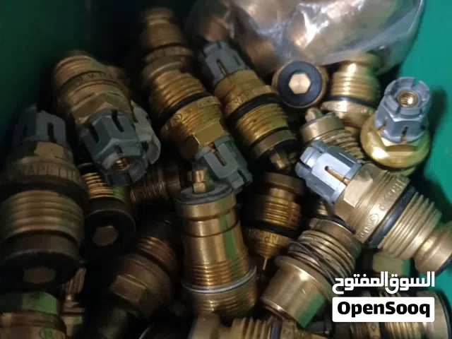 حشوة حنفية(قلب) إيطالي جديد اصلي نحاس   طقم حشوة مع المسكات كامل إيطالي جديد نحاس اصلي