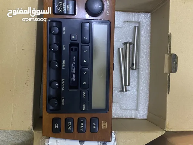 للبيع مسجل مع شاشات تركب لي جميع انوع السيارات