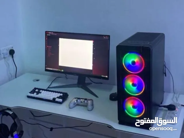 طاوله للبيع جميله و رخيصه جدا و مافيها شي خربان الخاص مهم