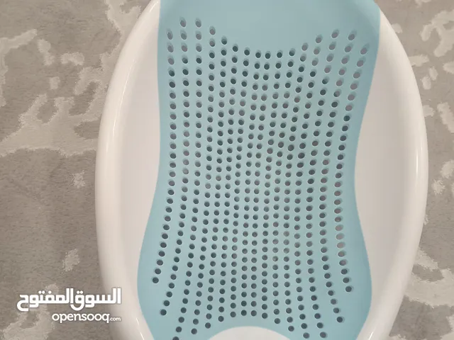 حوض استحمام اطفال حديثي الولادة