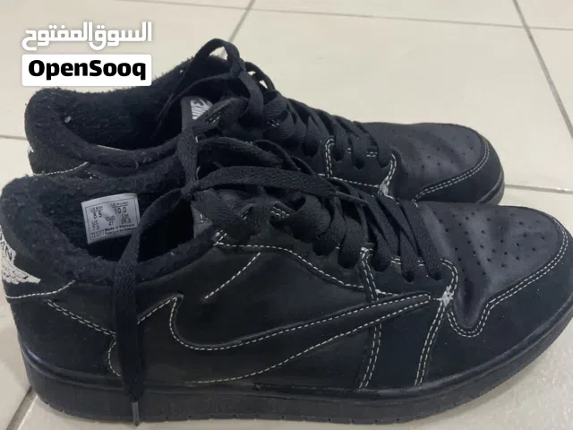 للبيع جوتي ترافيس