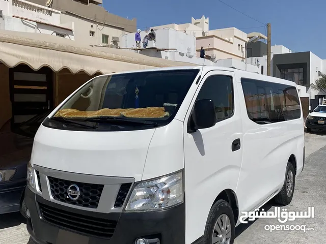 باص نيسان..