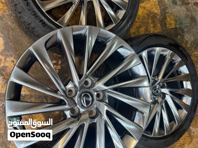 جنوط لكزز Es2023ثلال بكفرات وحده بدون كفر