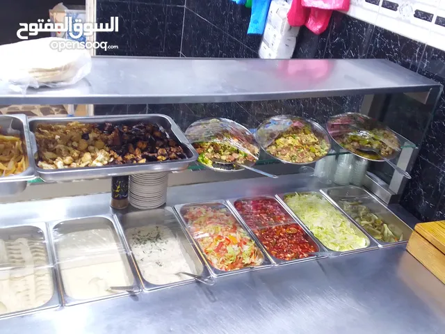 ابحث عن مطعم للظمان.....