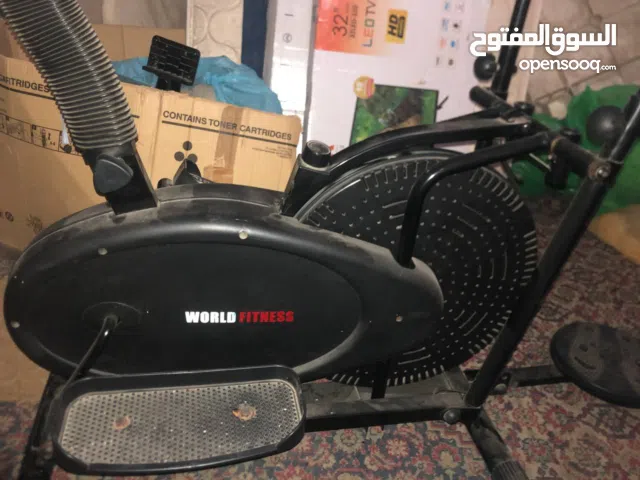 Cross World Fitness  للبيع بحالة ممتازة
