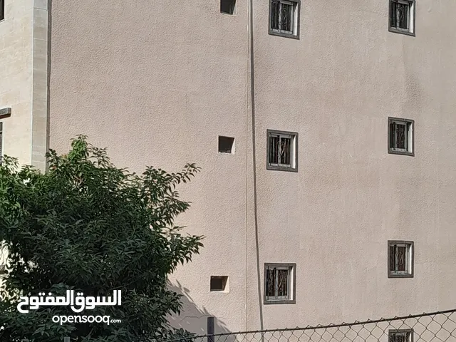 شقة للبيع في عوكر
