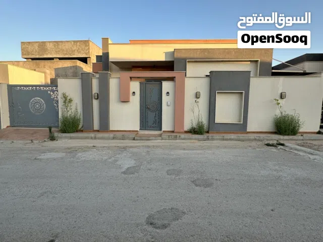 فيلا أرضية حديثه للإيجار في الكحيلي