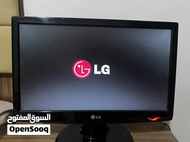 18.5" LG monitors for sale  in Tripoli