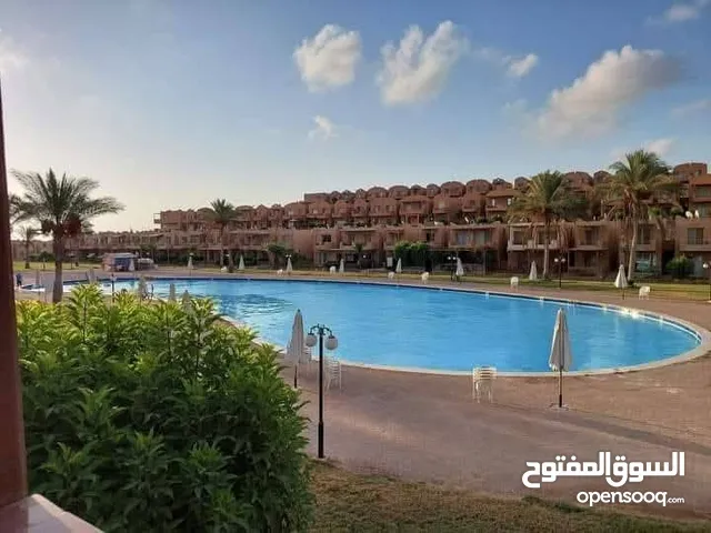 شالية ريسيل بجد لقطه 3مليون و300الف ( كاش) شامل المطبخ الڨيو رؤية بانوراما للبحر / حمام السباحة