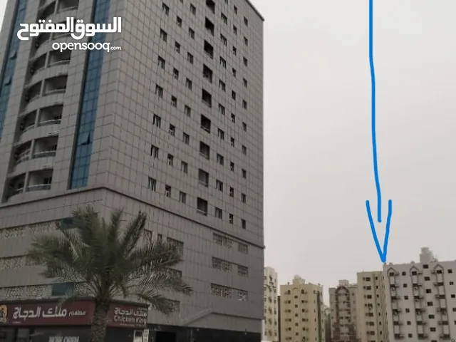فرصة ذهبية لبناء بناية ارضي +2+10 طابق سكني بوطينة قريب شارع العروبة