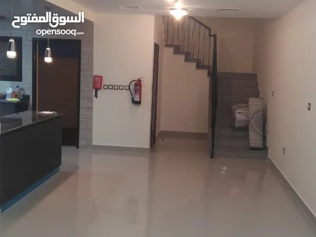 1885 ft 2 Bedrooms Townhouse for Sale in Abu Dhabi Hydra Village