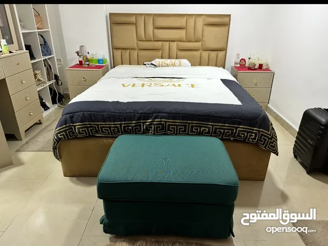 غرفه نوم بحاله ممتازه نظيفه جدا جدا استعمال 7 شهور