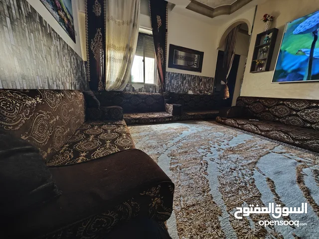 فرش خليجي شبه جديد