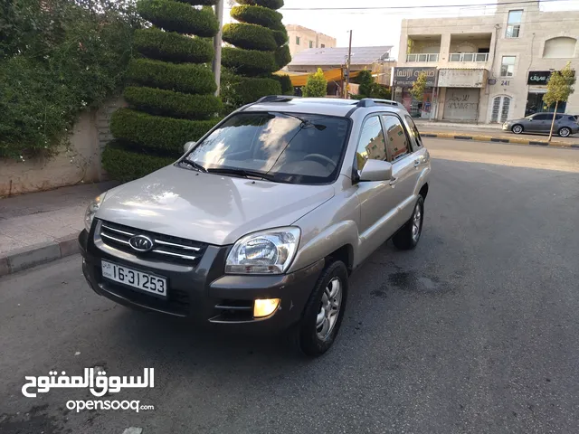 كيا سبورتاج 2008 أعلا مواصفات فتحة وارد الشركة 4X4 استخدام خفيف فحص كامل