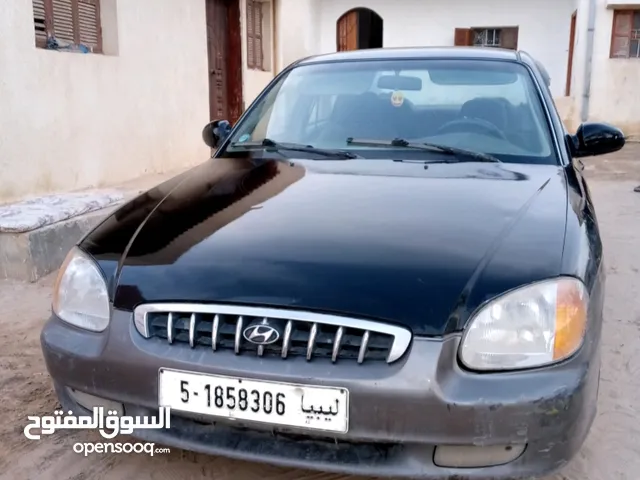 Hyundai Sonata 2002 in Tripoli