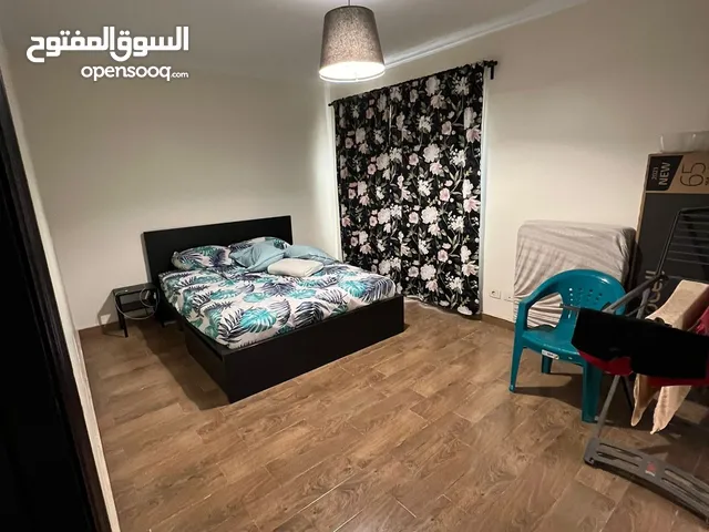 100 m2 2 Bedrooms Apartments for Sale in Giza Sheikh Zayed