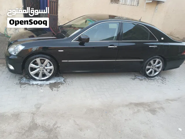 2005 Toyota Crown Crown