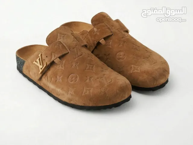 شبشب شمواه جلد طبيعي LV نعل مستورد طبي