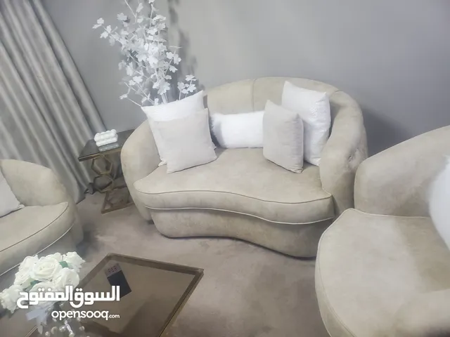 طقم كنب تفصيل وطاولة سفرة تفصيل