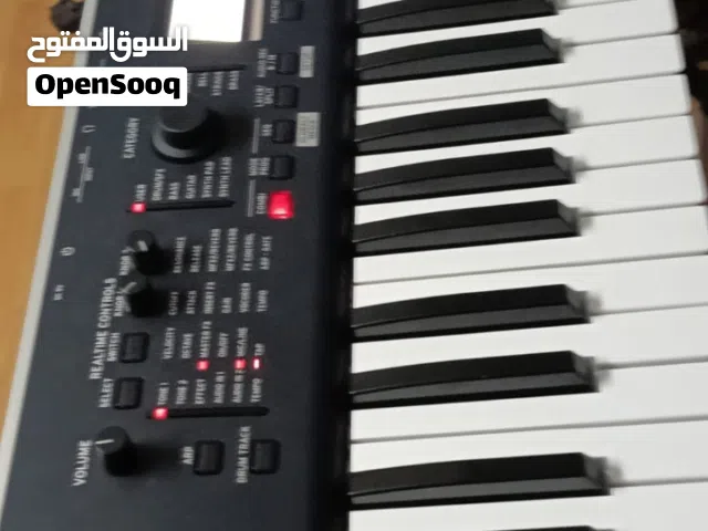 portable synthesizer workstation