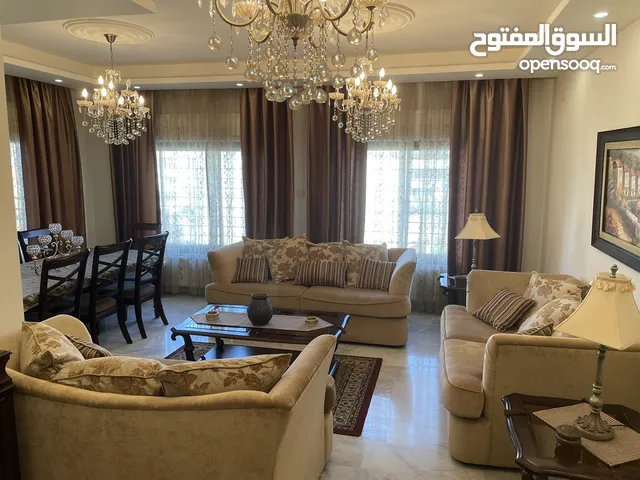 250 m2 5 Bedrooms Apartments for Sale in Amman Daheit Al Rasheed