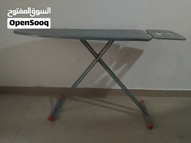 طاوله كوي بحاله ممتازه حجم كبير
