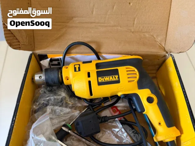للبيع: أدوات احترافية (Bosch – DeWalt – Leica) بحالة الوكالة