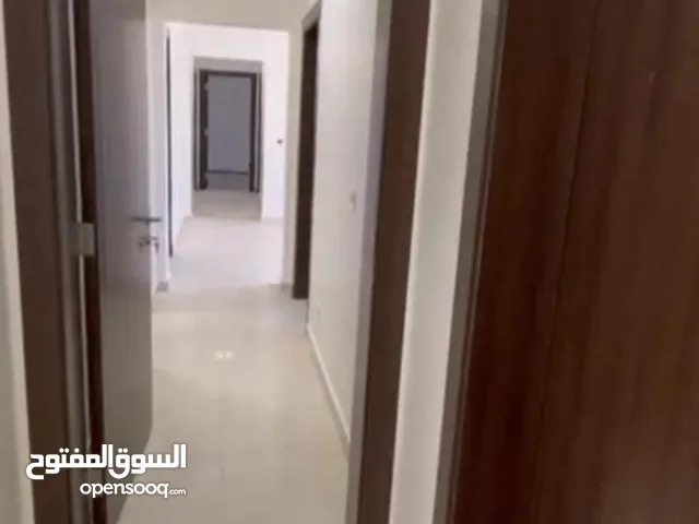 160 m2 4 Bedrooms Apartments for Rent in Al Madinah King Fahd