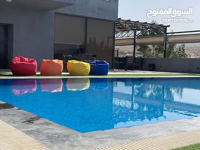 شاليه للبيع بمنطقة الروضه البحر الميت