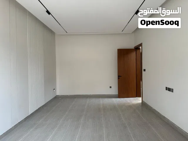 110 m2 2 Bedrooms Apartments for Rent in Sharjah Abu shagara