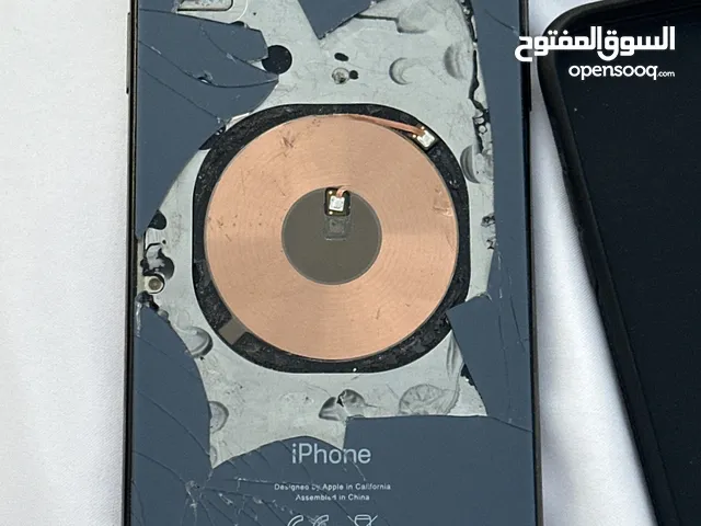 Apple iPhone XS Max 64 GB in Al Dhahirah