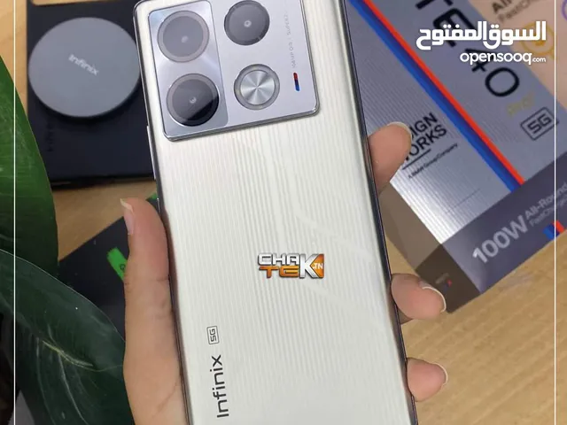 تيتانيوم مستعمل Not 40 pro plas 5G رام 24 أغراضة والكرتونه الأصلية جيجا 256 متوفر توصيل