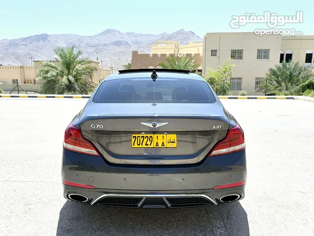 Used Genesis G70 in Al Dakhiliya