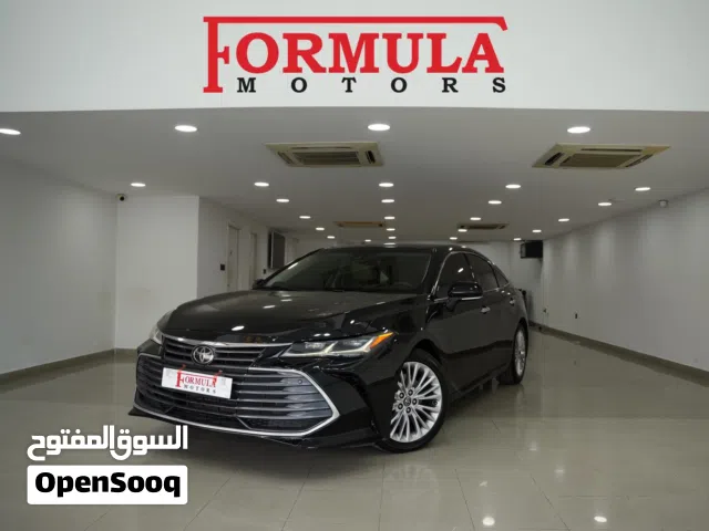 2019 تويوتا افالون Limited