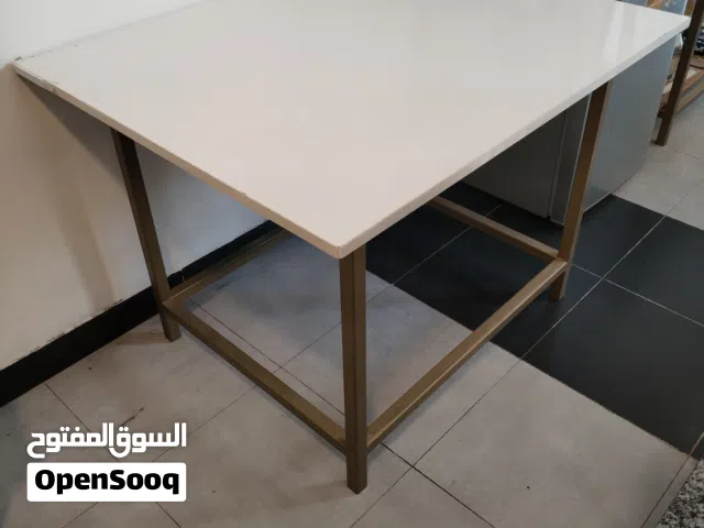 ميز مكتبي درجة أولى خشب القاعدة حديد