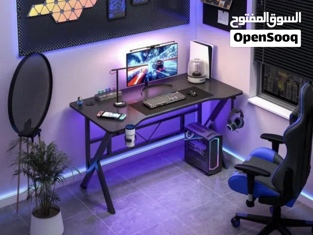 طاوله قيمنق نضيف ستعامل فقط اسبوع مافيها اي ضرر او اي كسر فحالت لقيت شي رجعاها. خد فلوسك