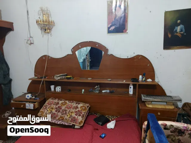 جربايه مع كومديات وزاوية وميز مرايه صاج