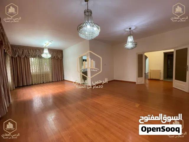200 m2 3 Bedrooms Apartments for Rent in Amman Khalda